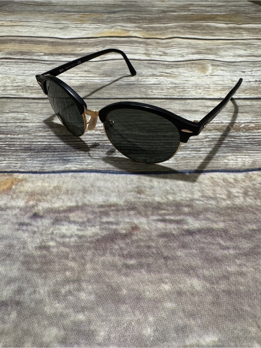 Ray-Ban Clubround RB4246 Sunglasses Black Gold